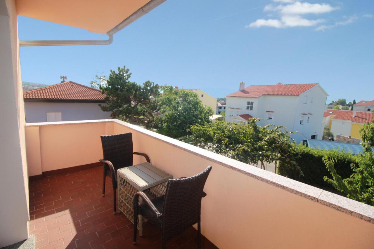 Apartmani Zem, Krk Krk Town Esterno foto
